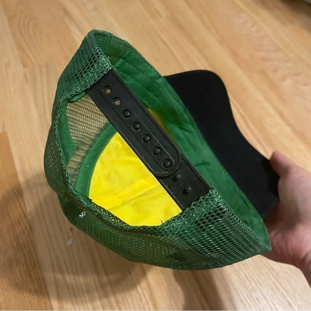 Vintage John Deere Mesh SnapBack Hat Green Yellow Farming Tractor